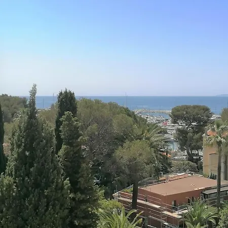 Les Orangers De Santa Lucia, Vue Et Port, St Raphael Saint-Raphael (Var)