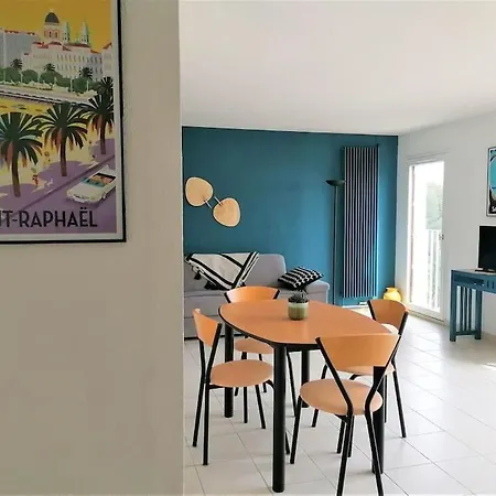 Les Orangers De Santa Lucia, Vue Et Port, St Raphaël Appartement Saint-Raphaël